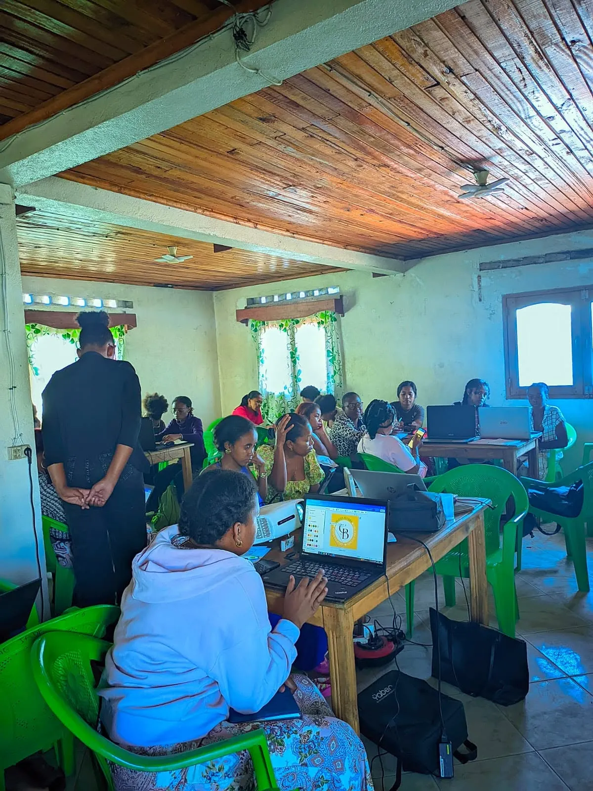 Viavy Smart 2026: 10th Edition of the Web Skills Training Program for Women in Toamasina